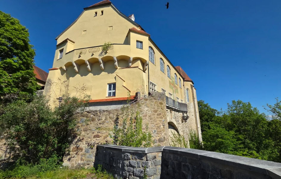 Schloss Neuburg am Inn, Vorburg, Germany